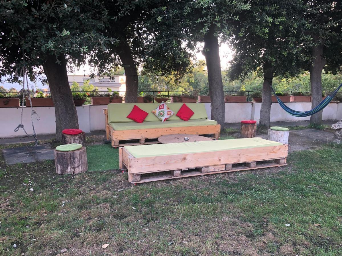Kamyhouse Una Tranquilla Struttura Nel Verde Villa เนเปิลส์ ภายนอก รูปภาพ