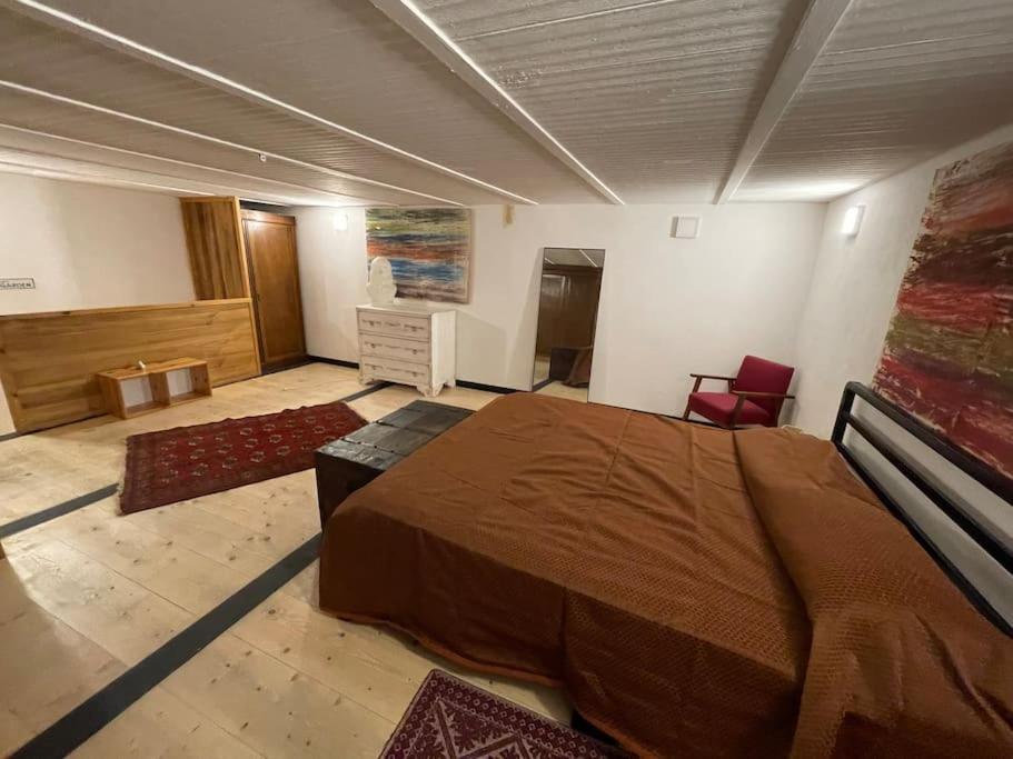 Kamyhouse Una Tranquilla Struttura Nel Verde Villa เนเปิลส์ ภายนอก รูปภาพ