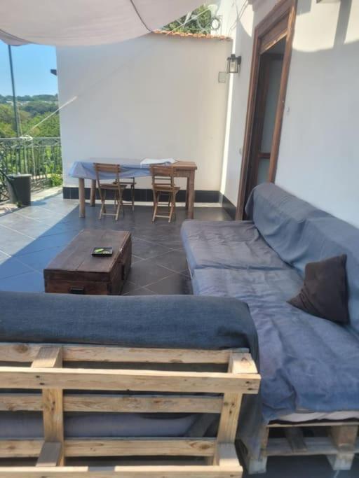 Kamyhouse Una Tranquilla Struttura Nel Verde Villa เนเปิลส์ ภายนอก รูปภาพ