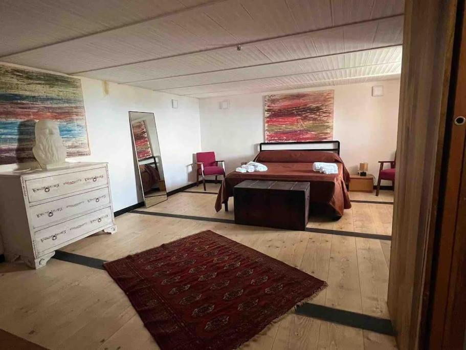 Kamyhouse Una Tranquilla Struttura Nel Verde Villa เนเปิลส์ ภายนอก รูปภาพ